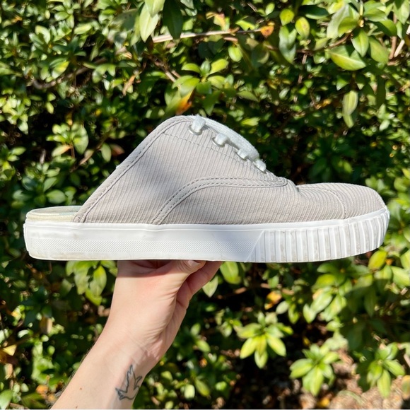 TOMS Casual Lace-Up Shoes - Picture 3 of 12